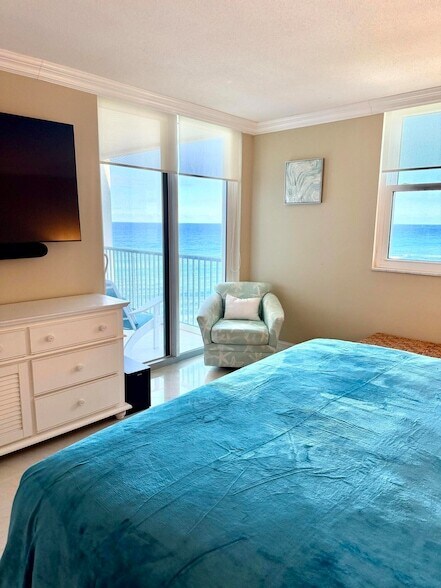 Building Photo - 5400 N Ocean Dr