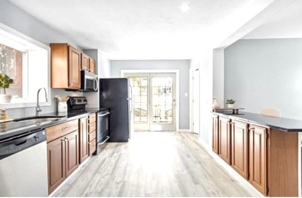 Building Photo - 106 Goodridge St