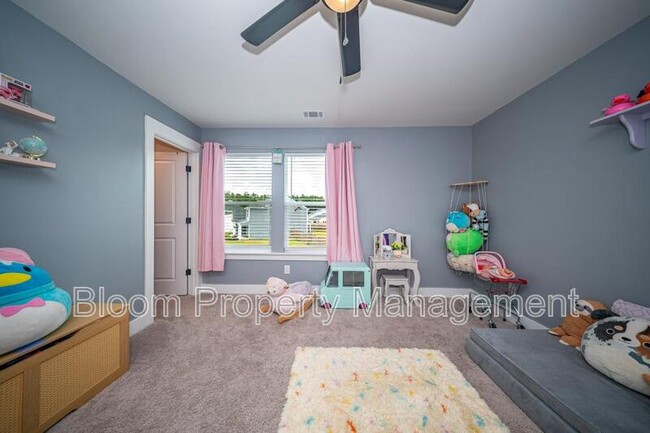 Building Photo - 5008 Cedar Brush Ct