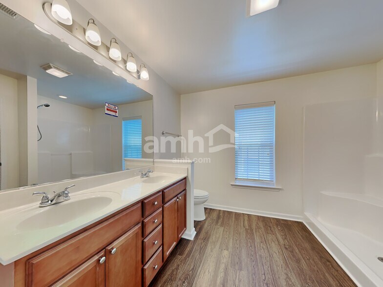 Building Photo - 5694 Misty Hill Cir