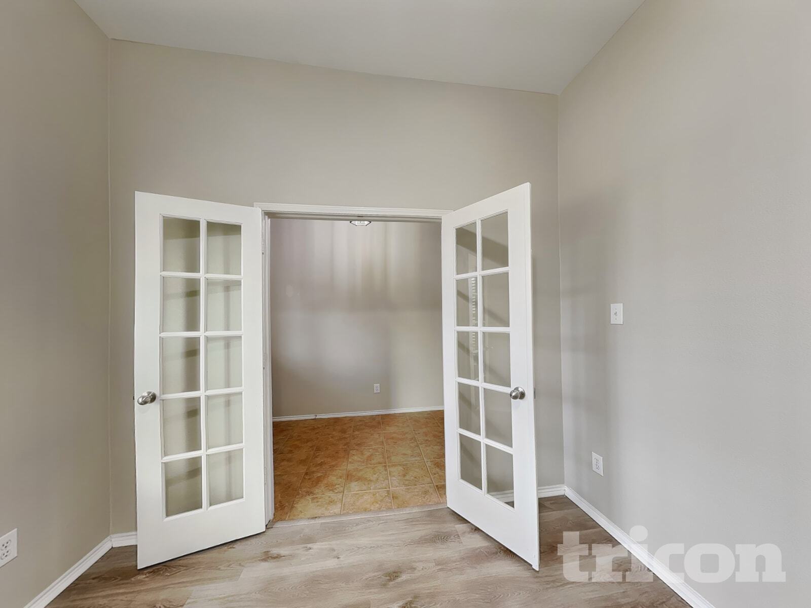 Building Photo - 10616 Lipan Trail