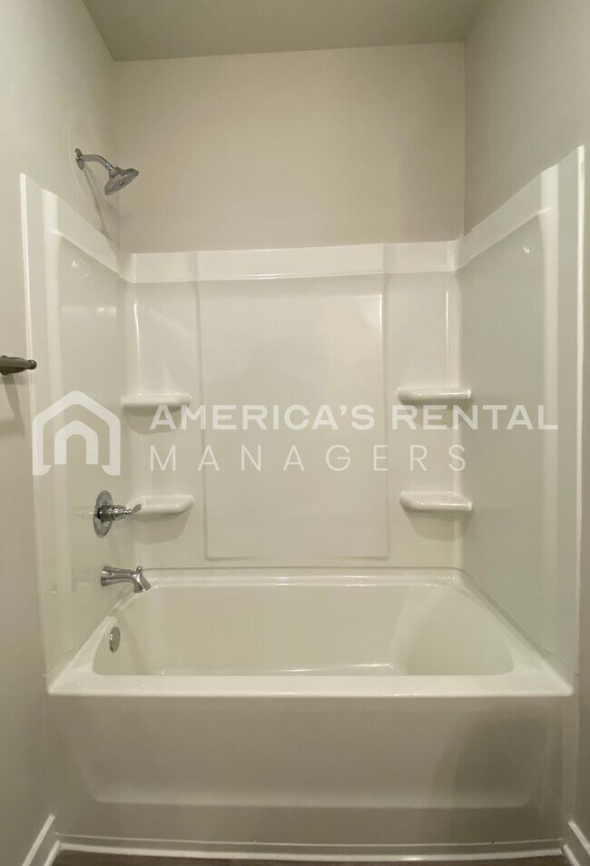 Building Photo - Home for Rent in Thorsby! View with 48 Hours Notice!