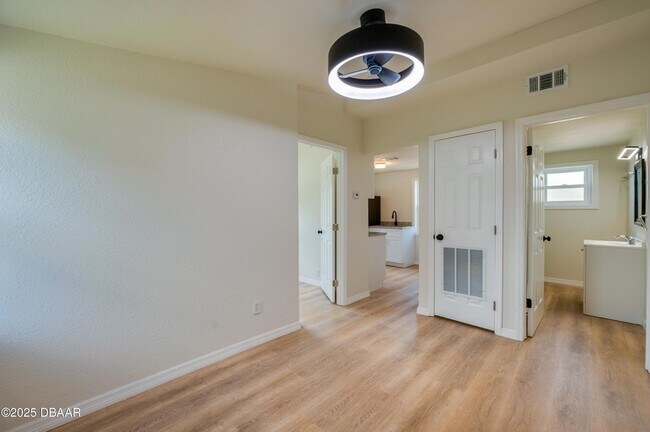 Building Photo - 259 Jefferson St