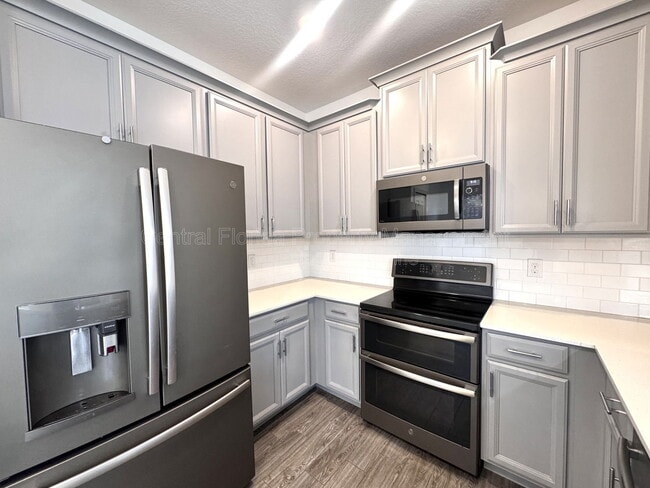 Building Photo - 1256 Payne Stewart Dr