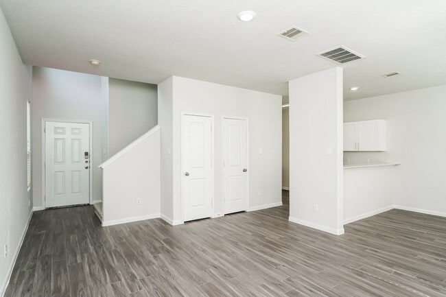 Building Photo - 14735 Kendalls Path Ct