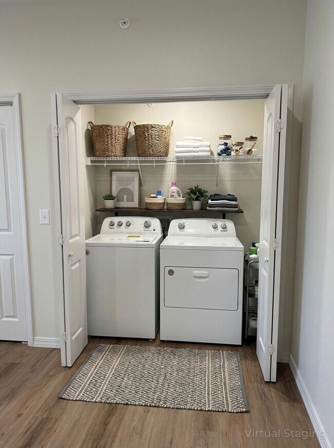 Building Photo - I bedroom 1 bath  Branson MO  New Apartment Built in 2024