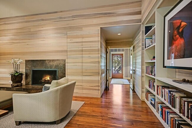Building Photo - 3423 Mt Barker Dr