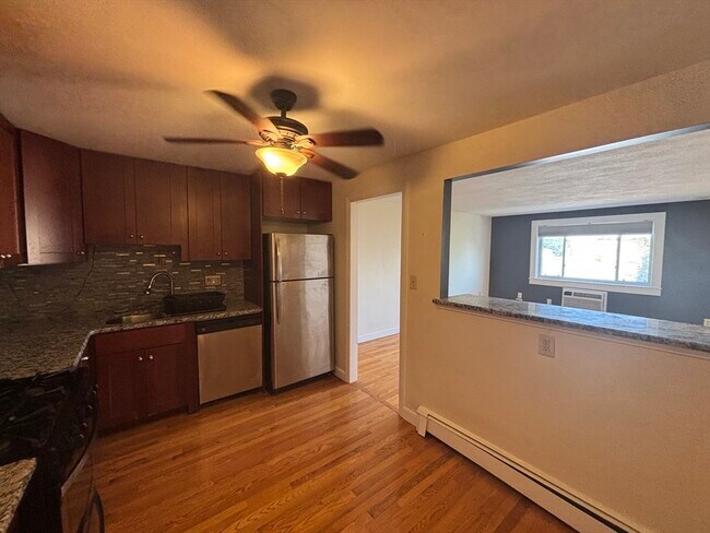 Building Photo - 215 Massachusetts Ave