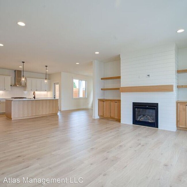 Building Photo - 3 br, 3 bath House - 2819 Inna Ave NW