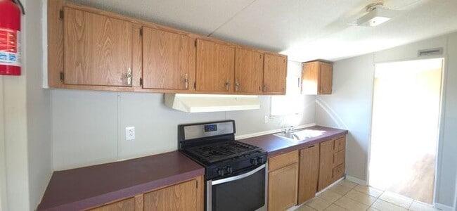Building Photo - Spacious Dacula Mobile Home