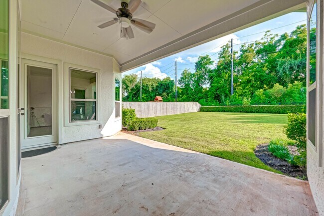 Building Photo - 39 Marino Dr