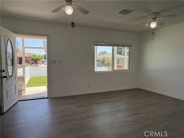 Building Photo - 5691 Vonnie Ln