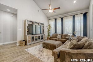 Building Photo - 1125 Cadogan Squire