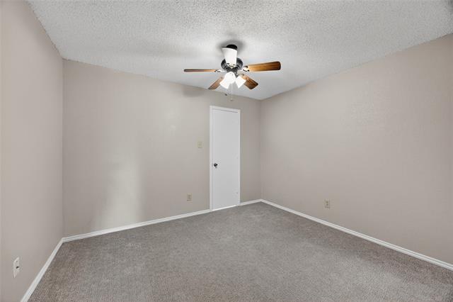 Building Photo - 2724 Countryside Ln