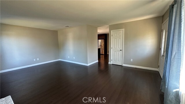 Building Photo - 2057 S Cherry Ave