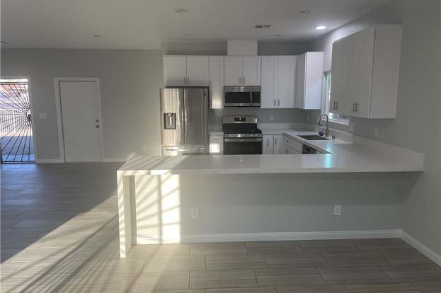 Building Photo - 4966 Andover Dr