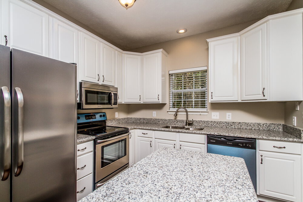Building Photo - 1114 Poplar Hollow Dr