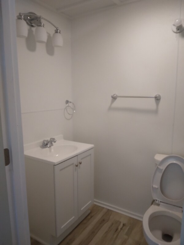Building Photo - 3433 Flansburg Rd
