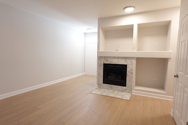 Building Photo - 1432 Remington Ln
