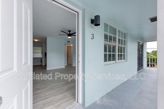 Building Photo - 5207 N Flagler Dr