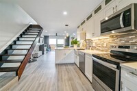 Building Photo - 1111 Seacoast Dr