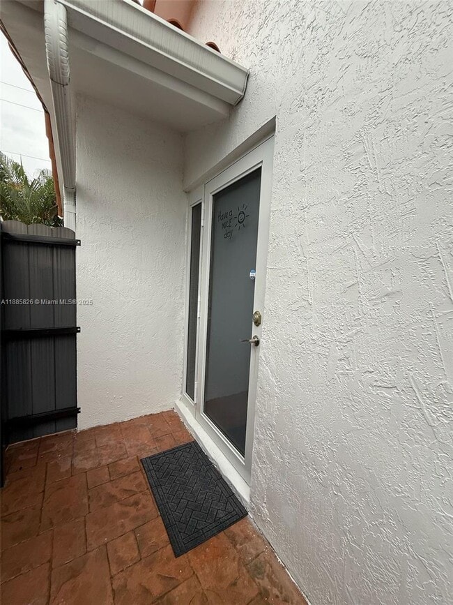 Building Photo - 1429 SW 103rd Ave