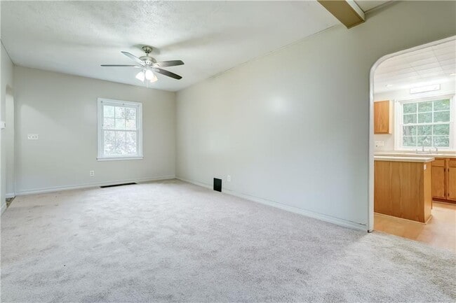 Building Photo - 4539 Dewey Ave