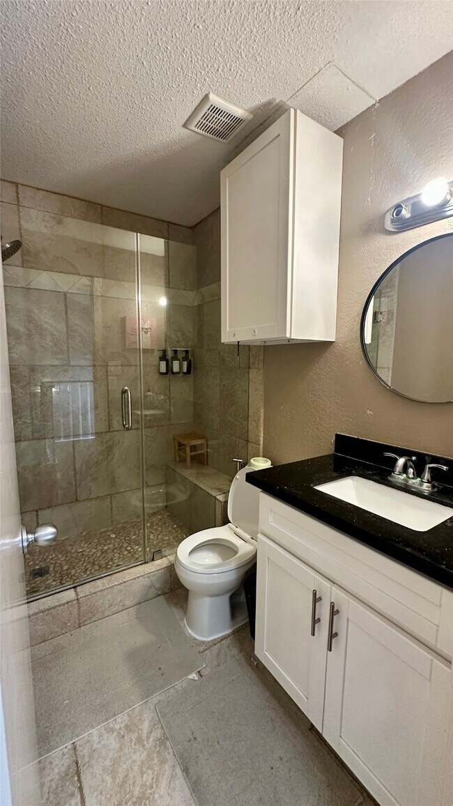 Building Photo - 12948 Greenway Chase Ct