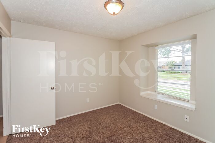 Building Photo - 16318 Sky Blue Ln