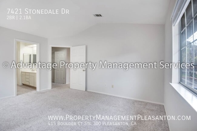 Building Photo - 7421 Stonedale Dr