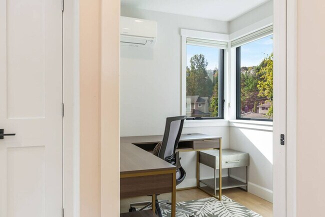 Building Photo - 9047 51st Ave NE