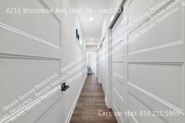 Building Photo - 6211 Woodbine Ave