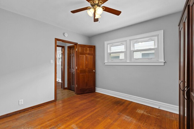 Building Photo - 4011 McDonald Ave