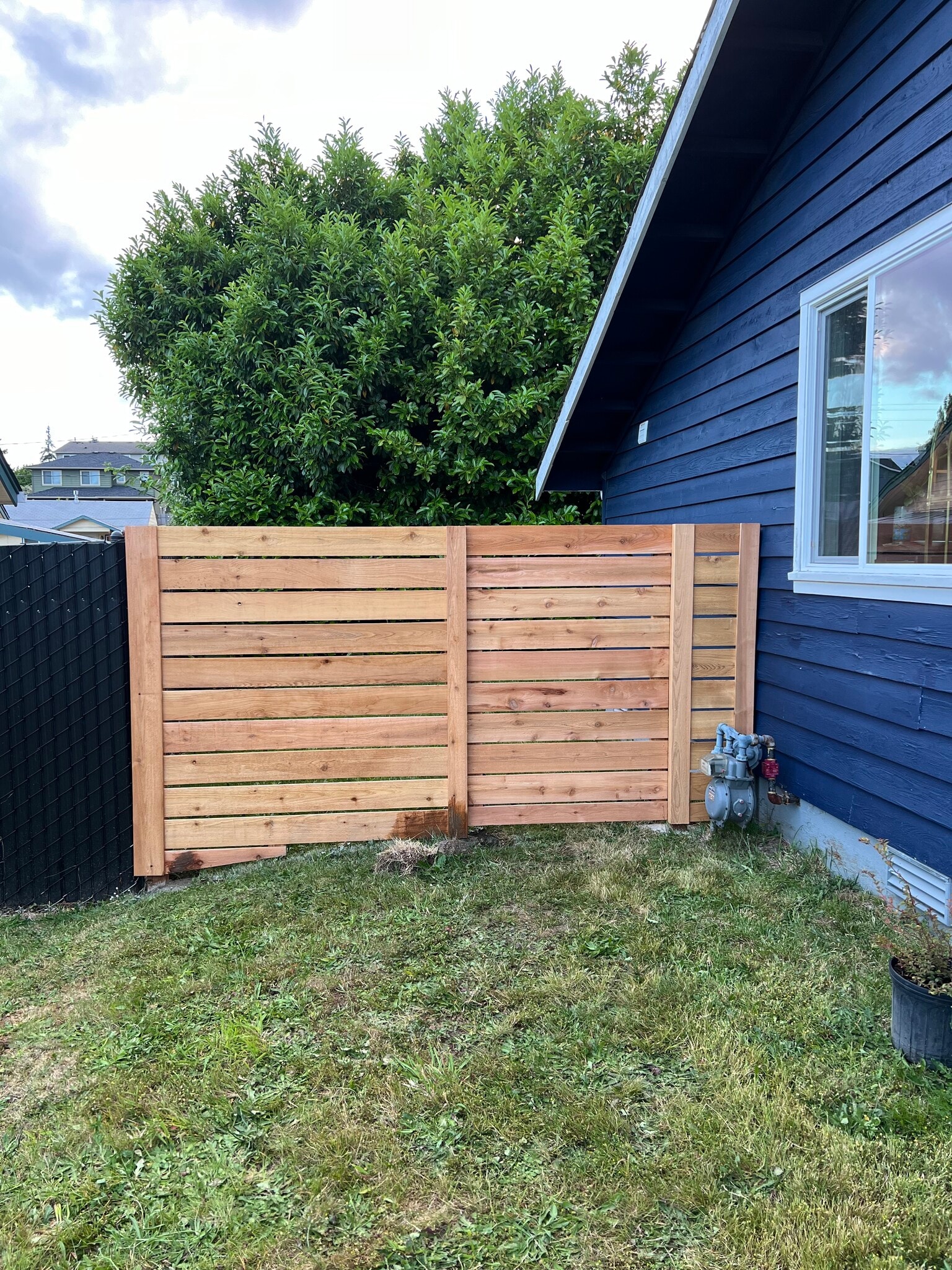 Gate to backyard - 2815 Callahan Dr