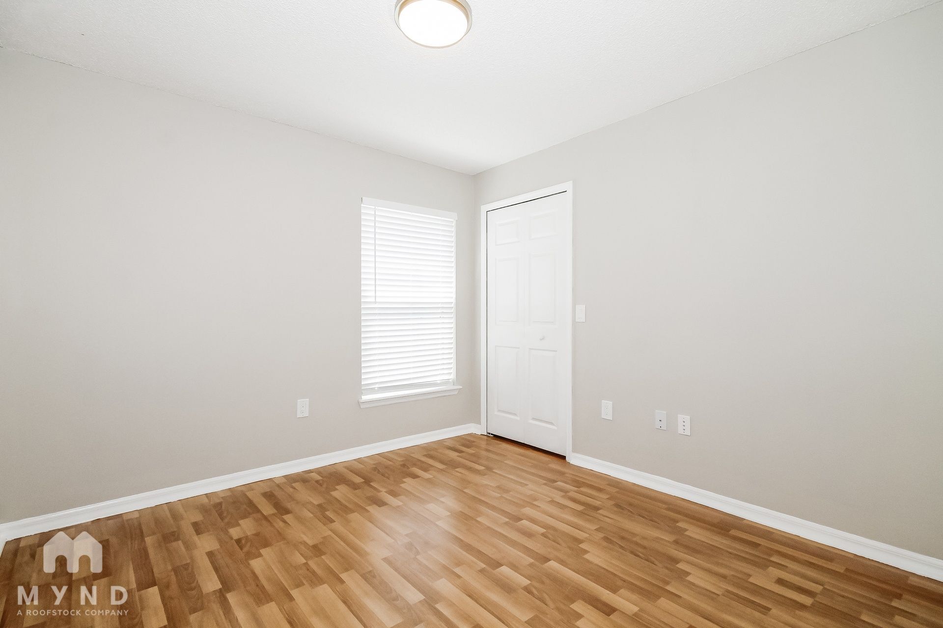 Building Photo - 30630 Double Dr