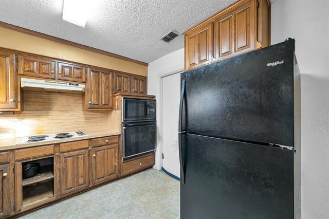 Building Photo - 6510 Oak Forest Ct