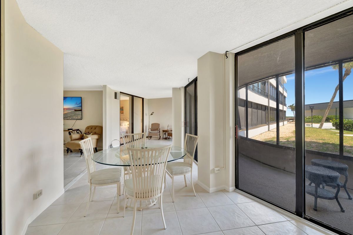 Building Photo - 1357 NE Ocean Blvd