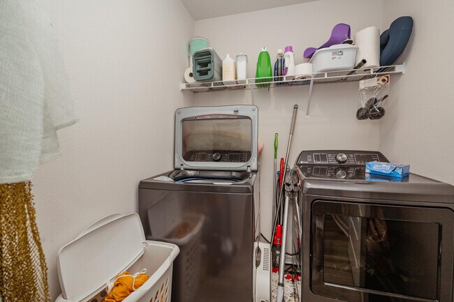 Building Photo - 3102 Heritage Plantation Blvd