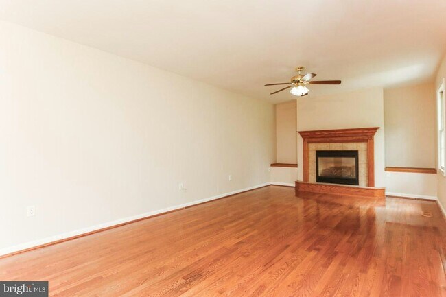 Building Photo - 4720 Ilchester Rd