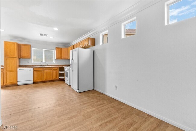 Building Photo - 4736 Arroyo Seco Dr