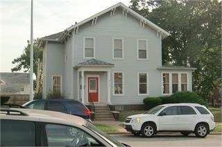 Building Photo - 415 Iowa Ave