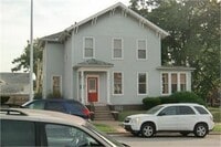 Building Photo - 415 Iowa Ave