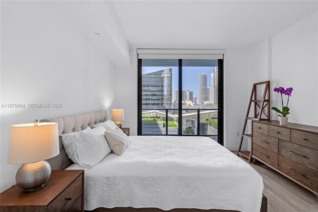 Building Photo - 45 SW 9th St