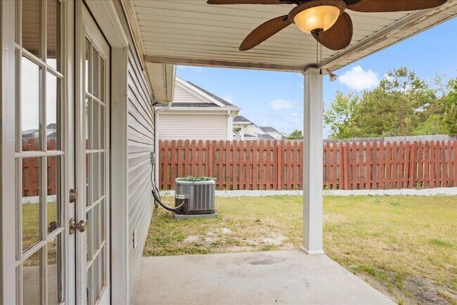 Building Photo - 2121 Grv Lndg Wy