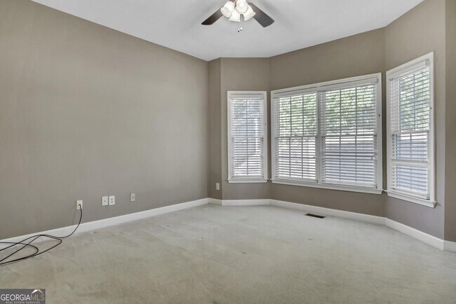 Building Photo - 3720 River Hollow Run