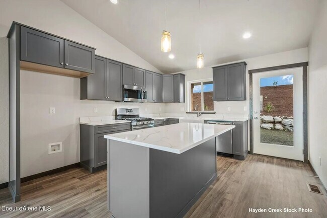 Building Photo - Beautiful Newer 3 Bedroom Home in Brookshire – Mountain Views!