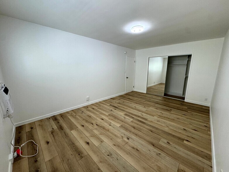 Building Photo - 1155 Hacienda Pl