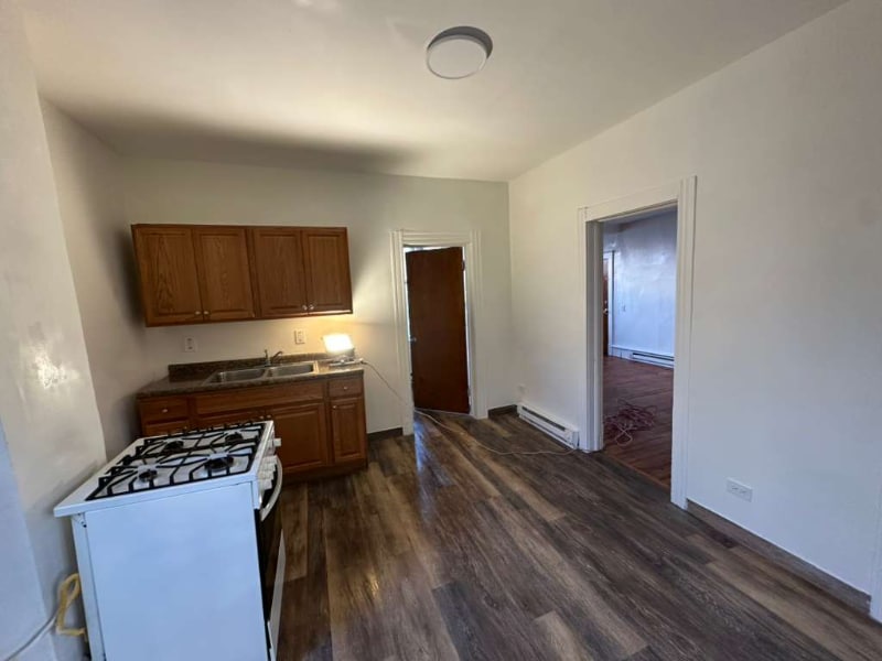 Building Photo - 1288 W 83rd St