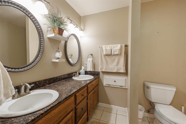 Building Photo - 3726 Pensacola Dr