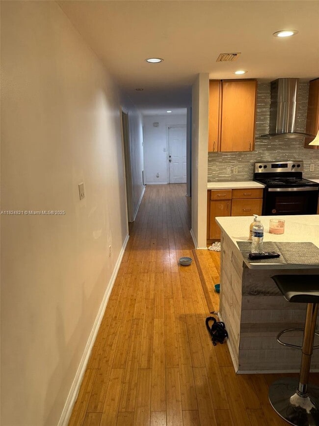 Building Photo - 134 Sparrow Dr